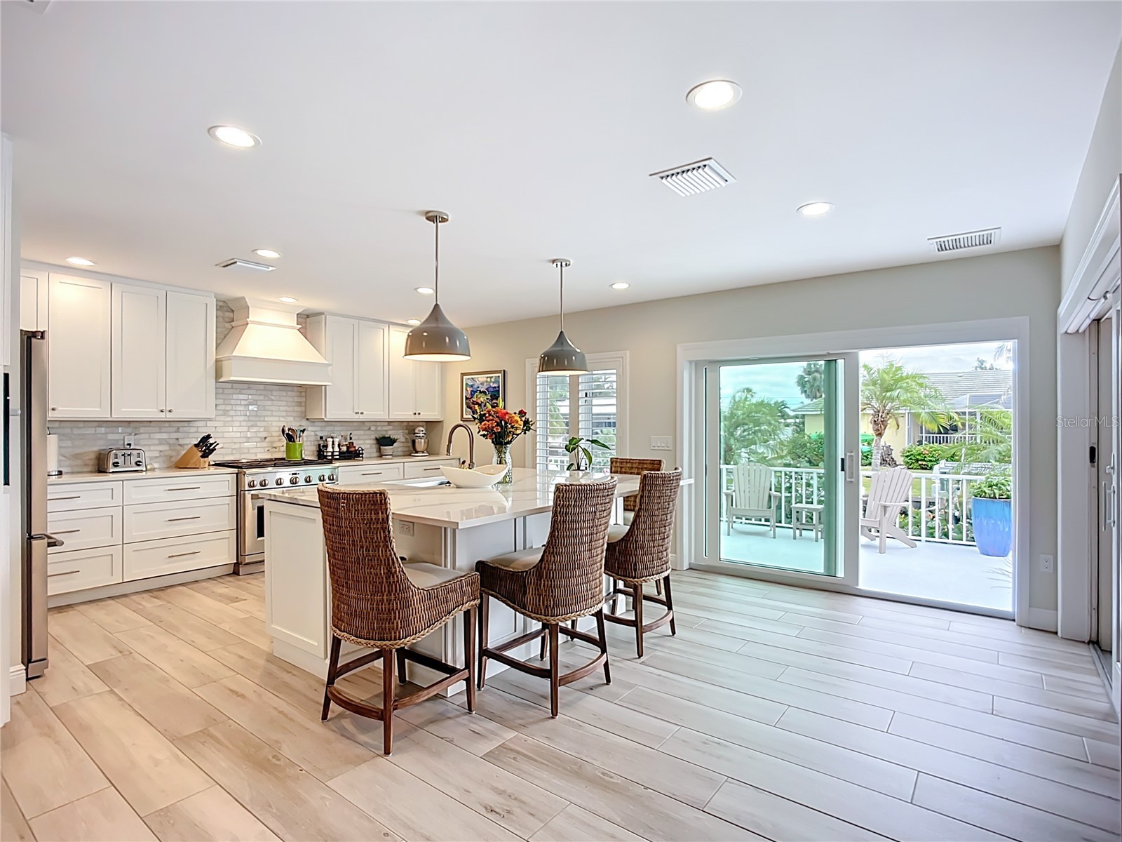 620 North Point Drive Holmes Beach FL 34217 - BIMINI BAY ANNA MARIA SOUND A4697794 image22