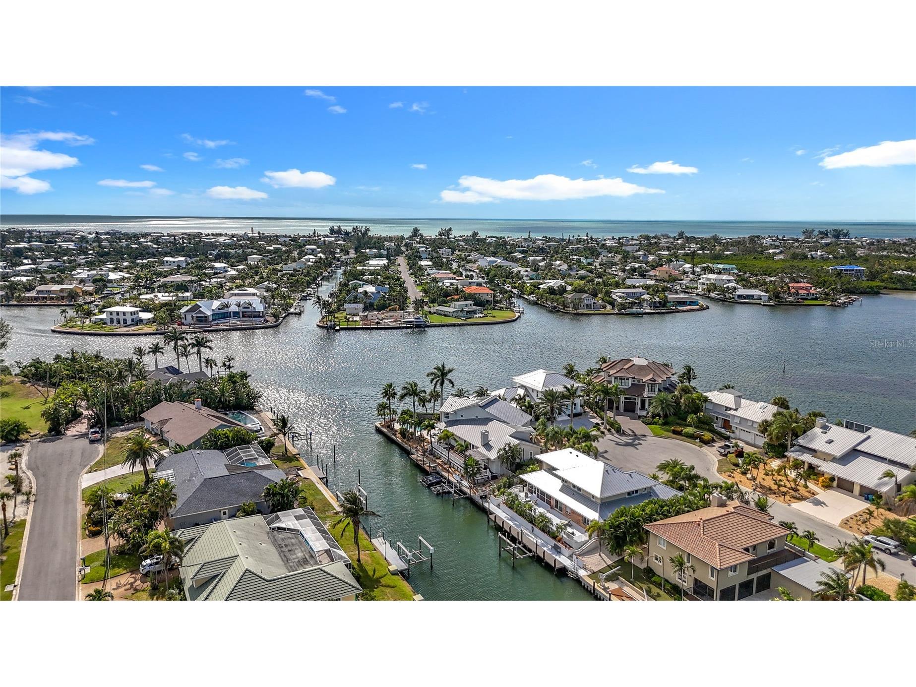 620 North Point Drive Holmes Beach FL 34217 - BIMINI BAY ANNA MARIA SOUND A4697794 image76