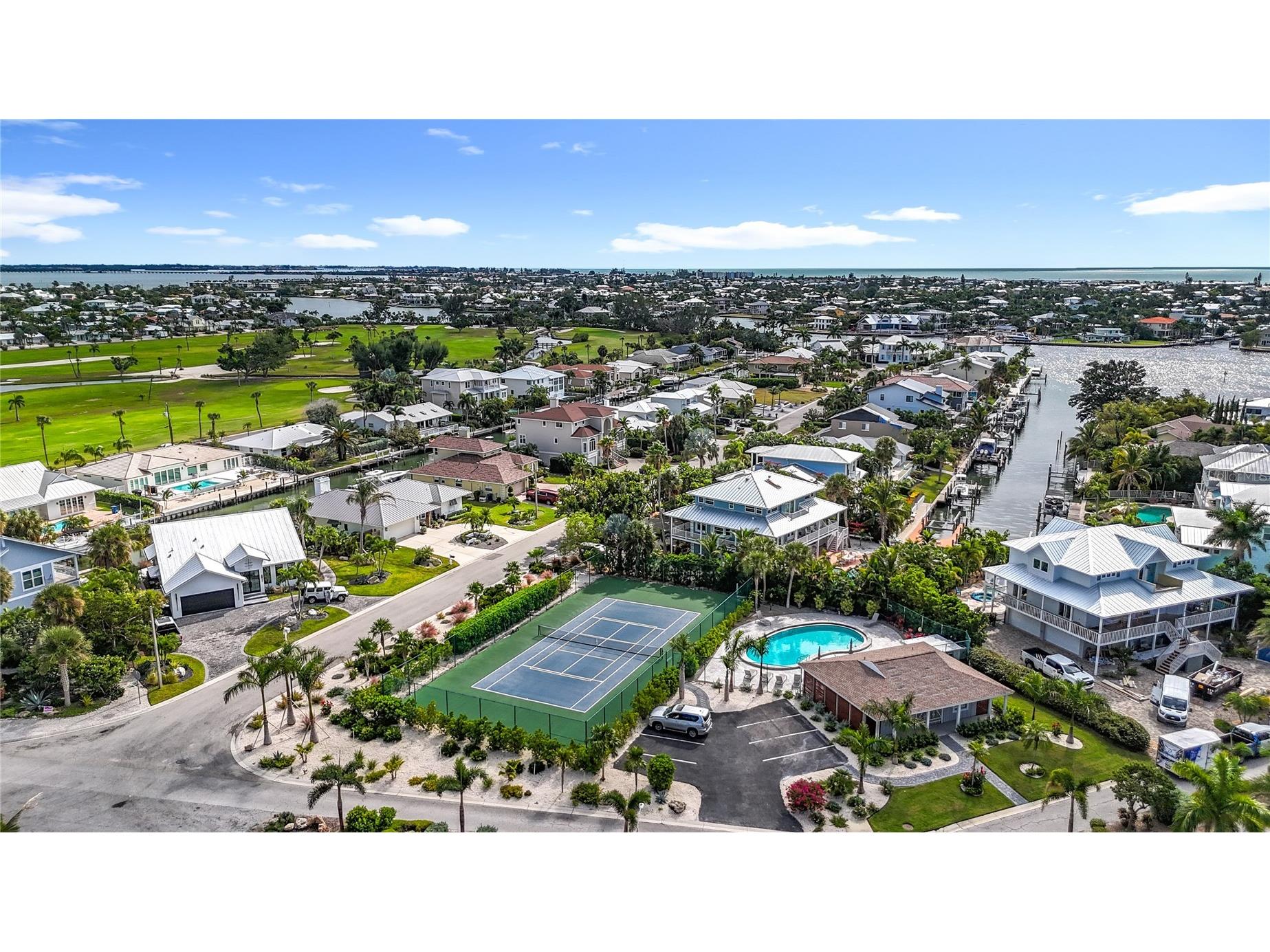 620 North Point Drive Holmes Beach FL 34217 - BIMINI BAY ANNA MARIA SOUND A4697794 image82
