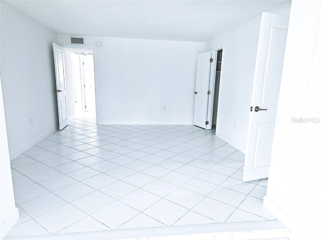 620 Spanish Drive N Longboat Key FL 34228 - SARASOTA BAY GULF OF A4669264 image11