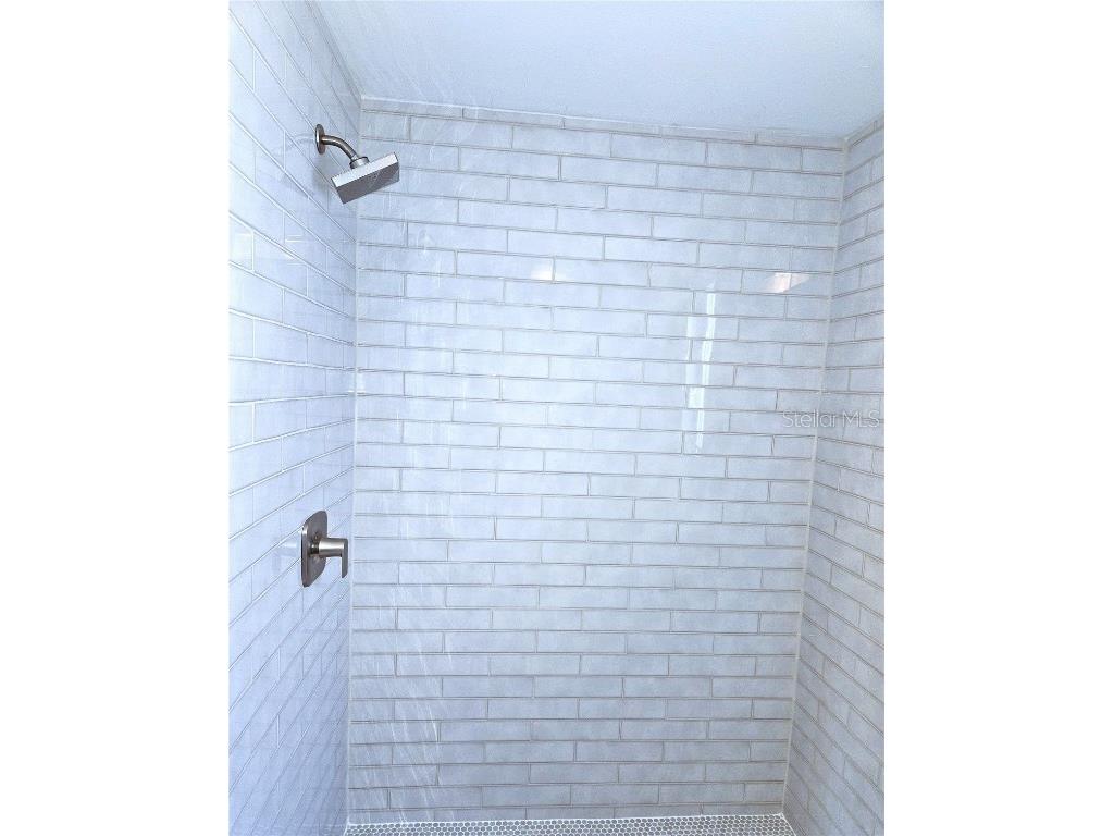 620 Spanish Drive N Longboat Key FL 34228 - SARASOTA BAY GULF OF A4669264 image14