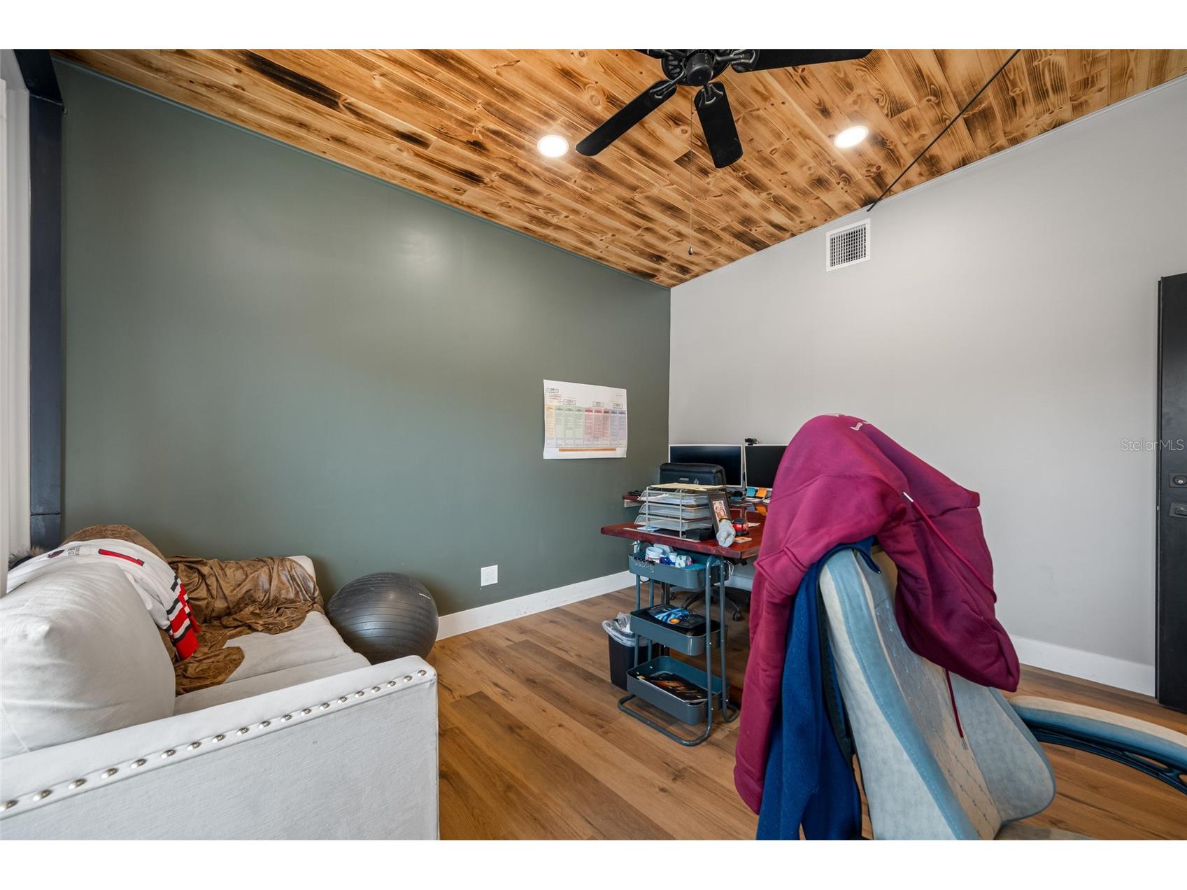 620 Union Street Dunedin FL 34698 TB8477471 image13