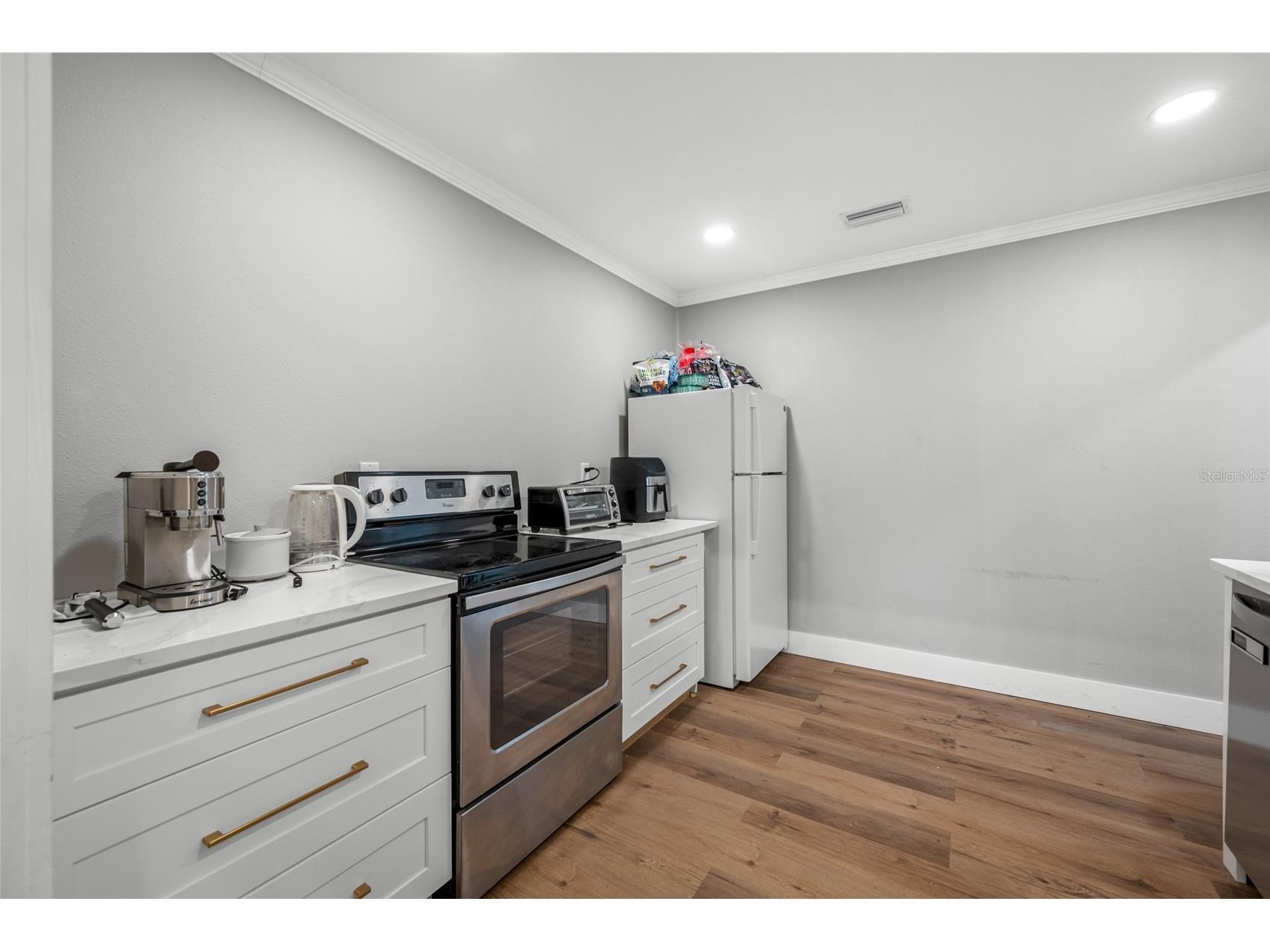 620 Union Street Dunedin FL 34698 TB8477471 image18