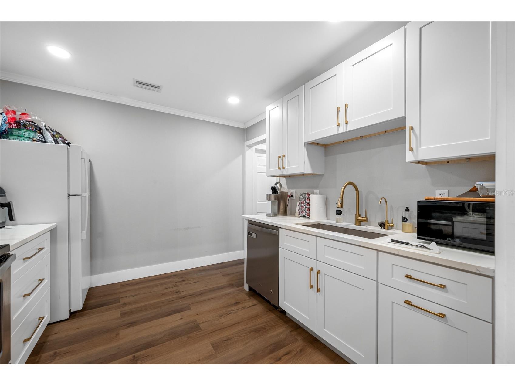 620 Union Street Dunedin FL 34698 TB8477471 image19