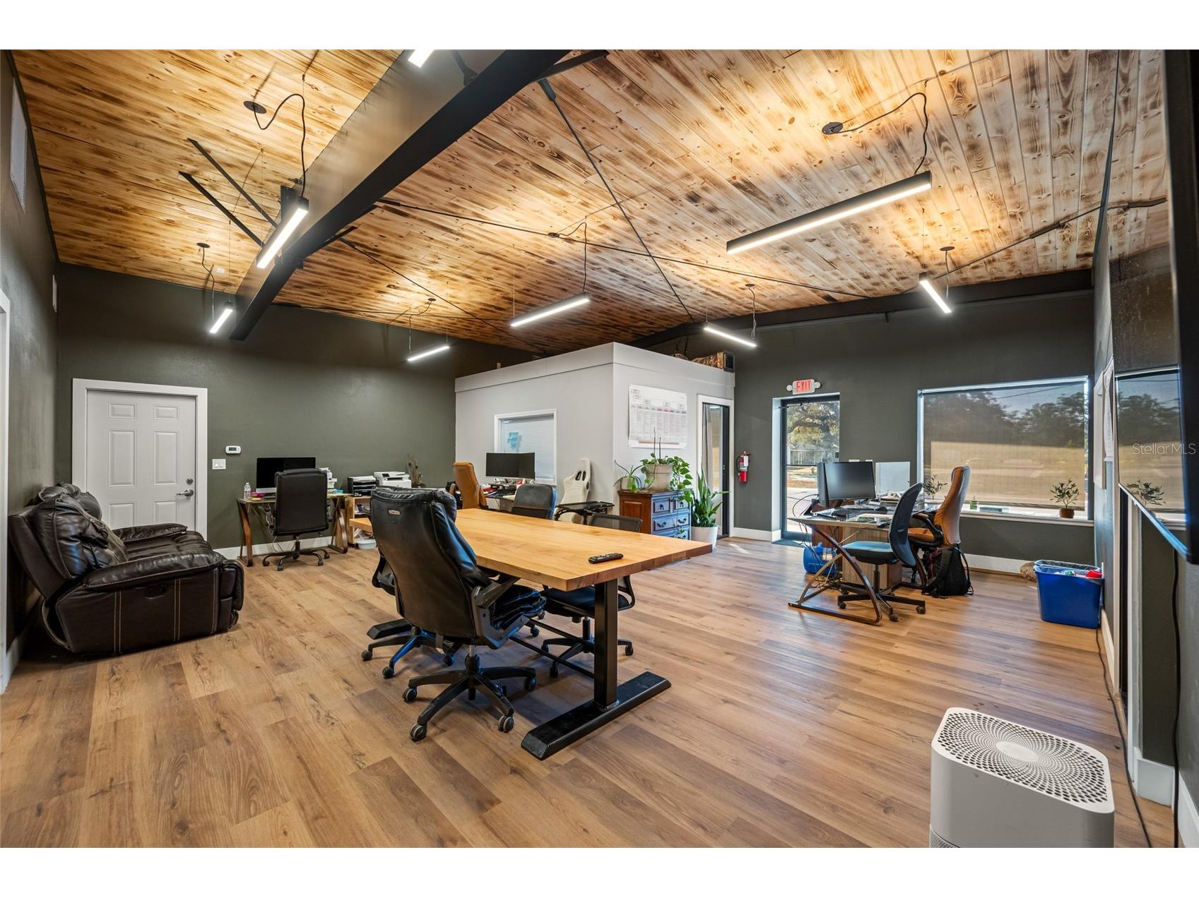 620 Union Street Dunedin FL 34698 TB8477471 image5