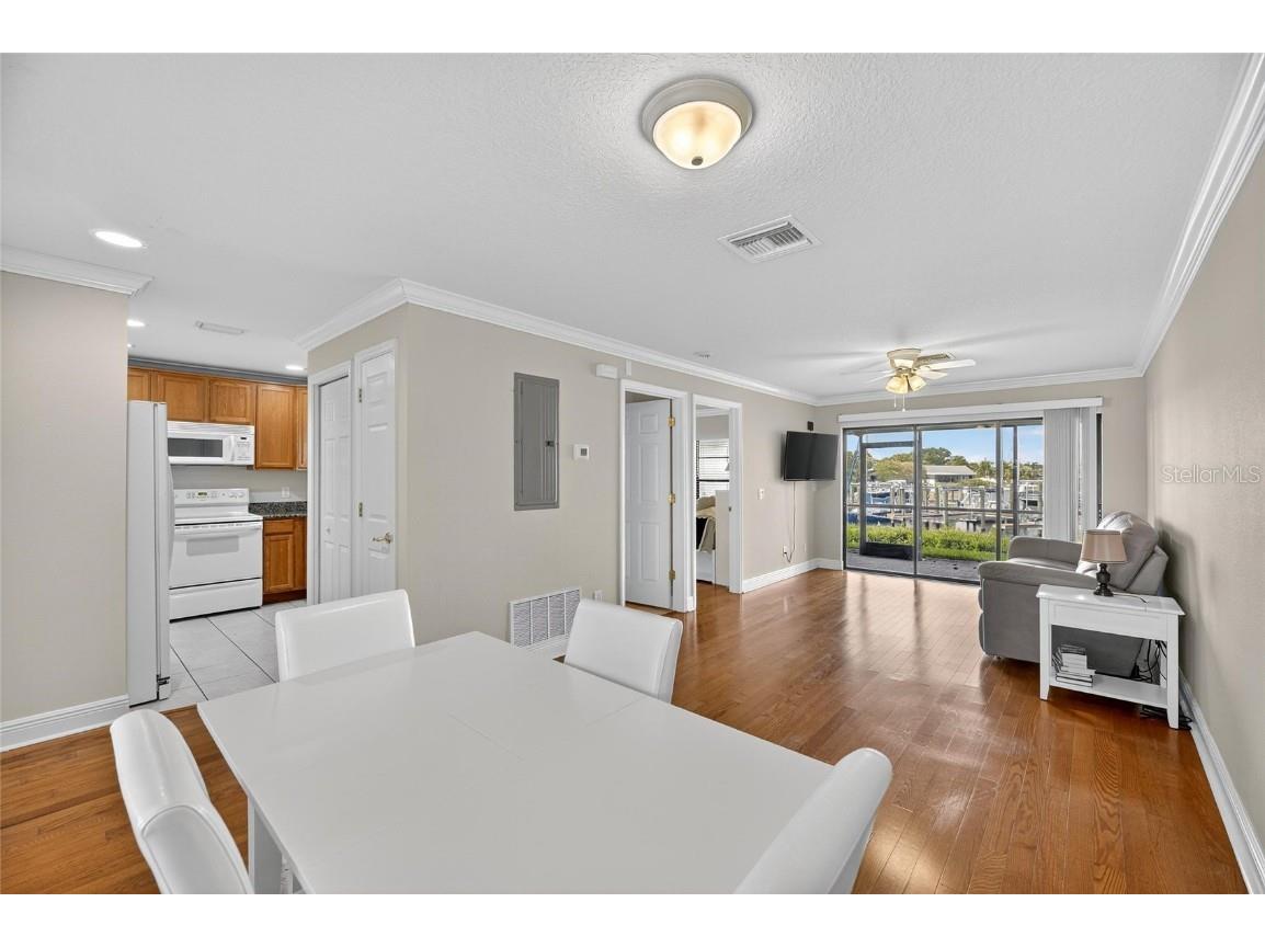 620 Yardarm Drive #10 Apollo Beach FL 33572 TB8434260 image14