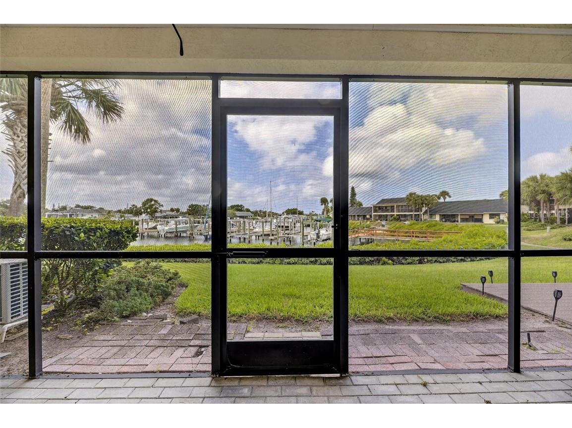 620 Yardarm Drive #10 Apollo Beach FL 33572 TB8434260 image30