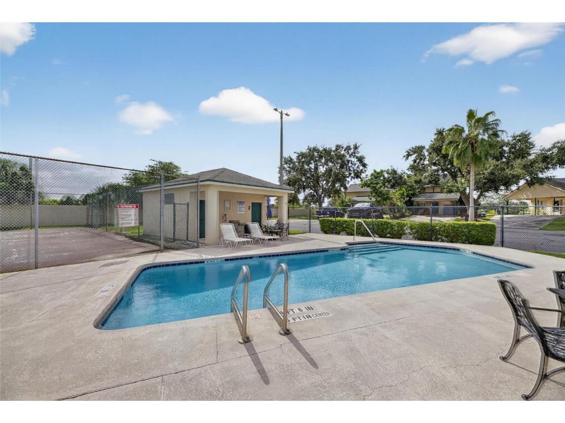 620 Yardarm Drive #10 Apollo Beach FL 33572 TB8434260 image39