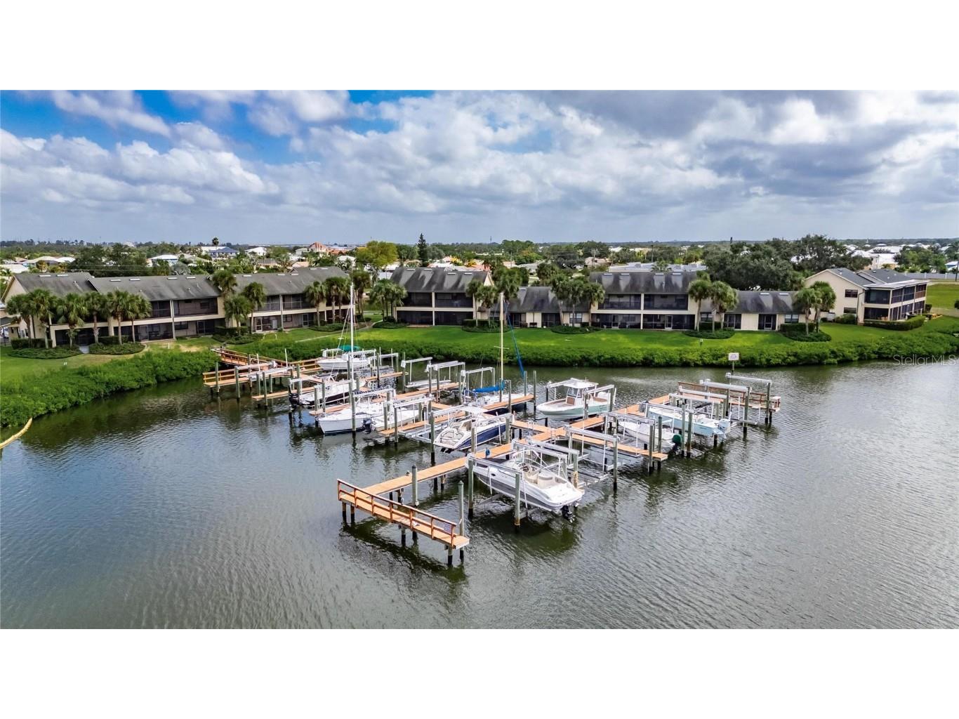 620 Yardarm Drive #10 Apollo Beach FL 33572 TB8434260 image50