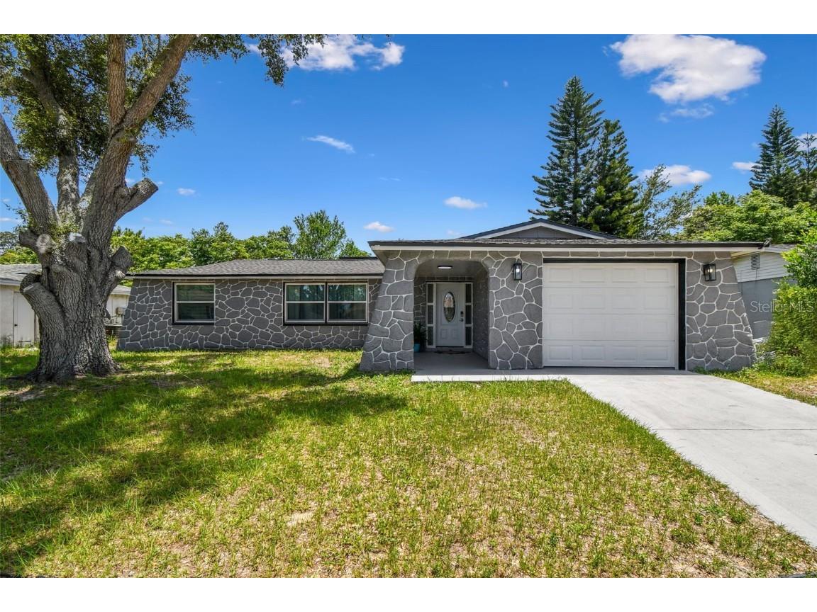 6200 13th Avenue New Port Richey FL 34653 TB8396101 image1