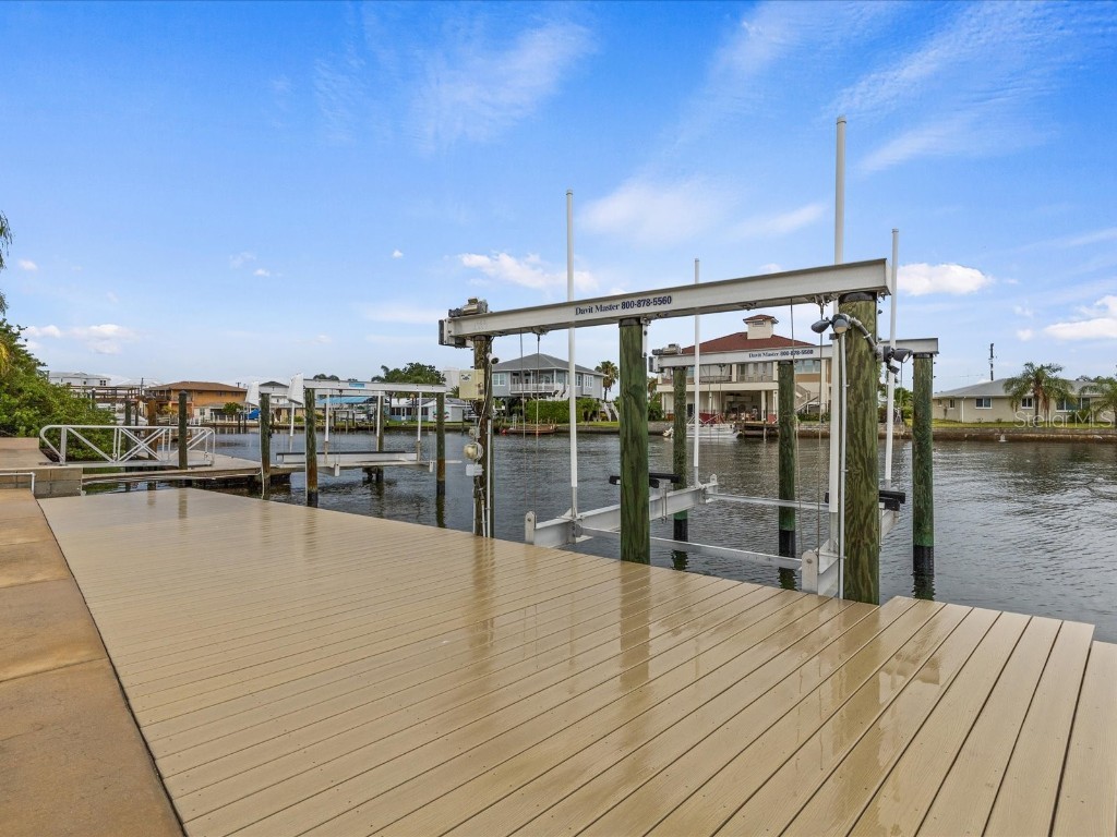 6200 Lonnie Lee Lane Hudson FL 34667 - GULF VIEWS AND DIRECT ACCESS W7870967 image7