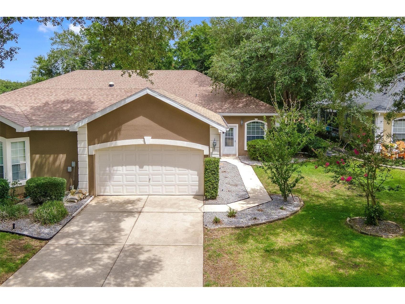 6200 Topsail Road Lady Lake FL 32159 - LAKE GRIFFIN G5113859 image1