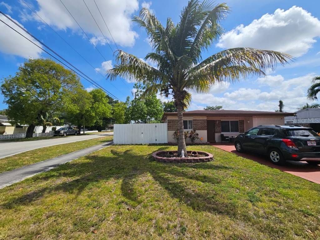6200 Wiley Street Hollywood FL 33023 V4935784 image1