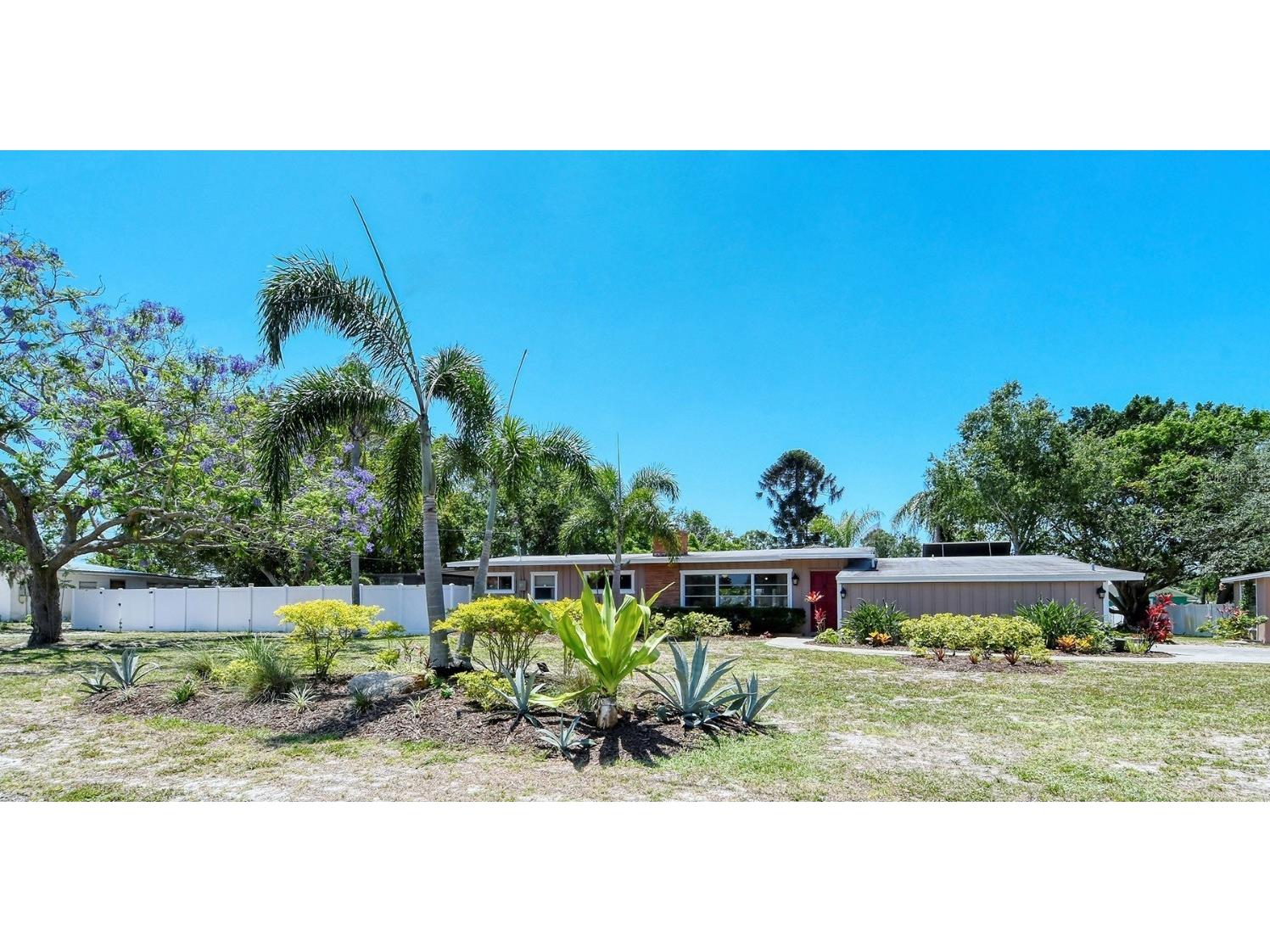 6201 6th Avenue NW Bradenton FL 34209 A4569706 image1