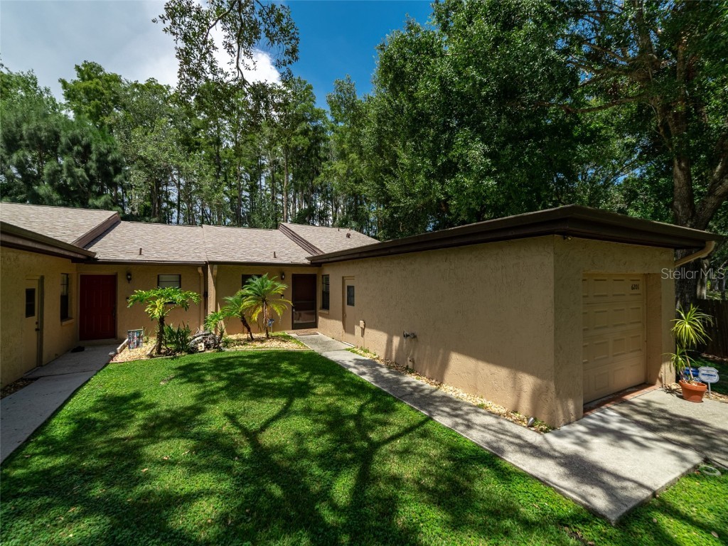 6201 Amaretto Lane #6201 Tampa FL 33634 TB8386796 image1