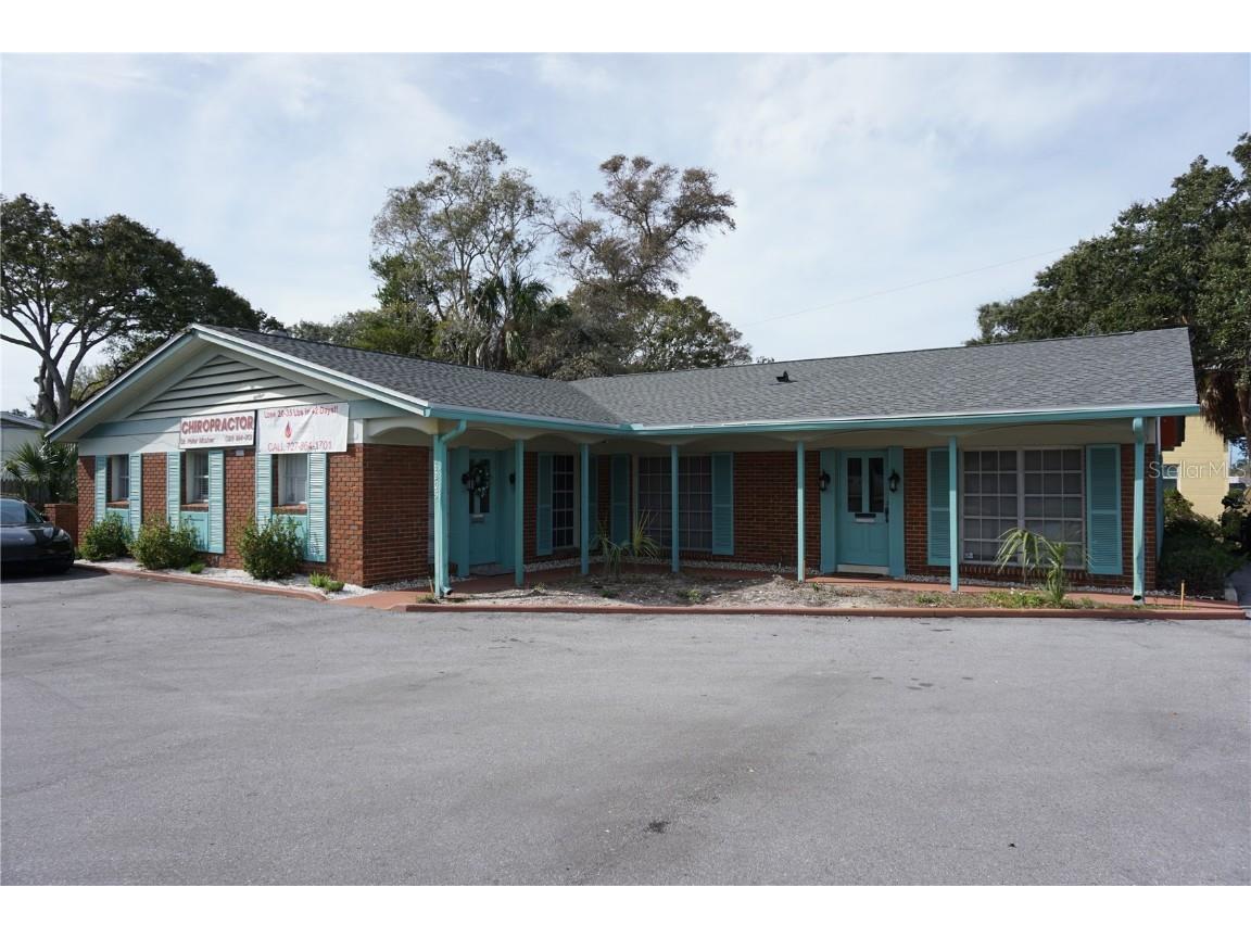 6201 Dr Martin Luther King Jr Street S Saint Petersburg FL 33705 U8228226 image1