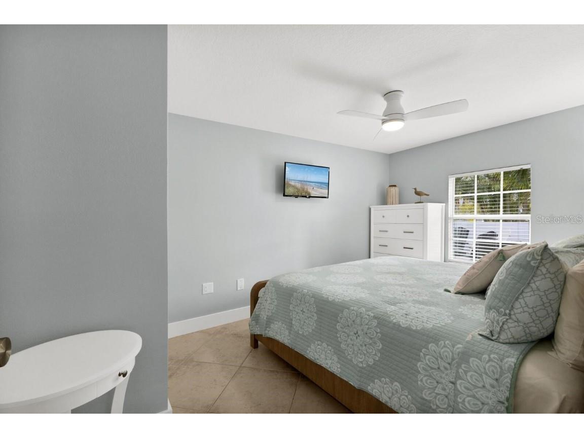 6201 Holmes Boulevard Holmes Beach FL 34217 A4675506 image15