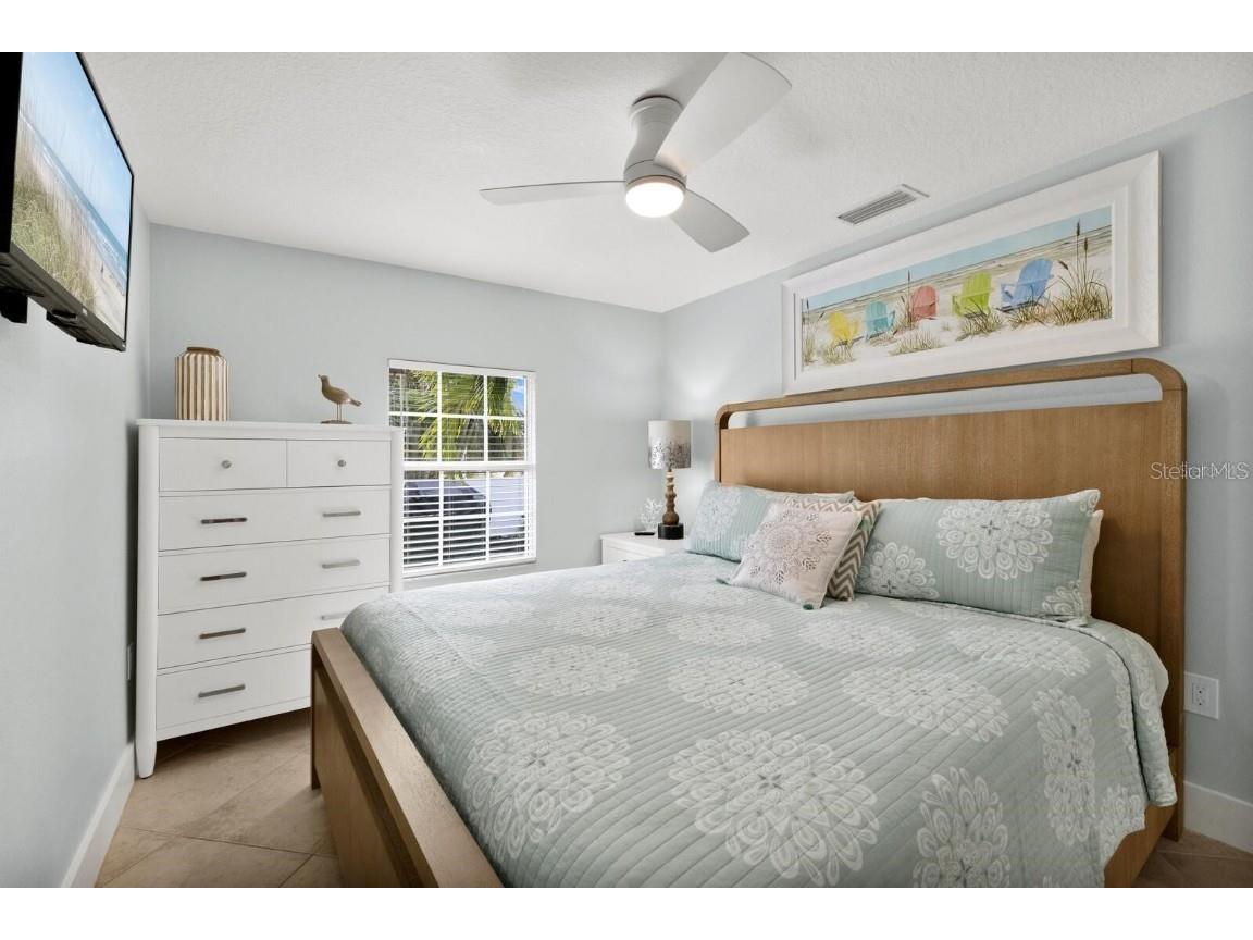 6201 Holmes Boulevard Holmes Beach FL 34217 A4675506 image16