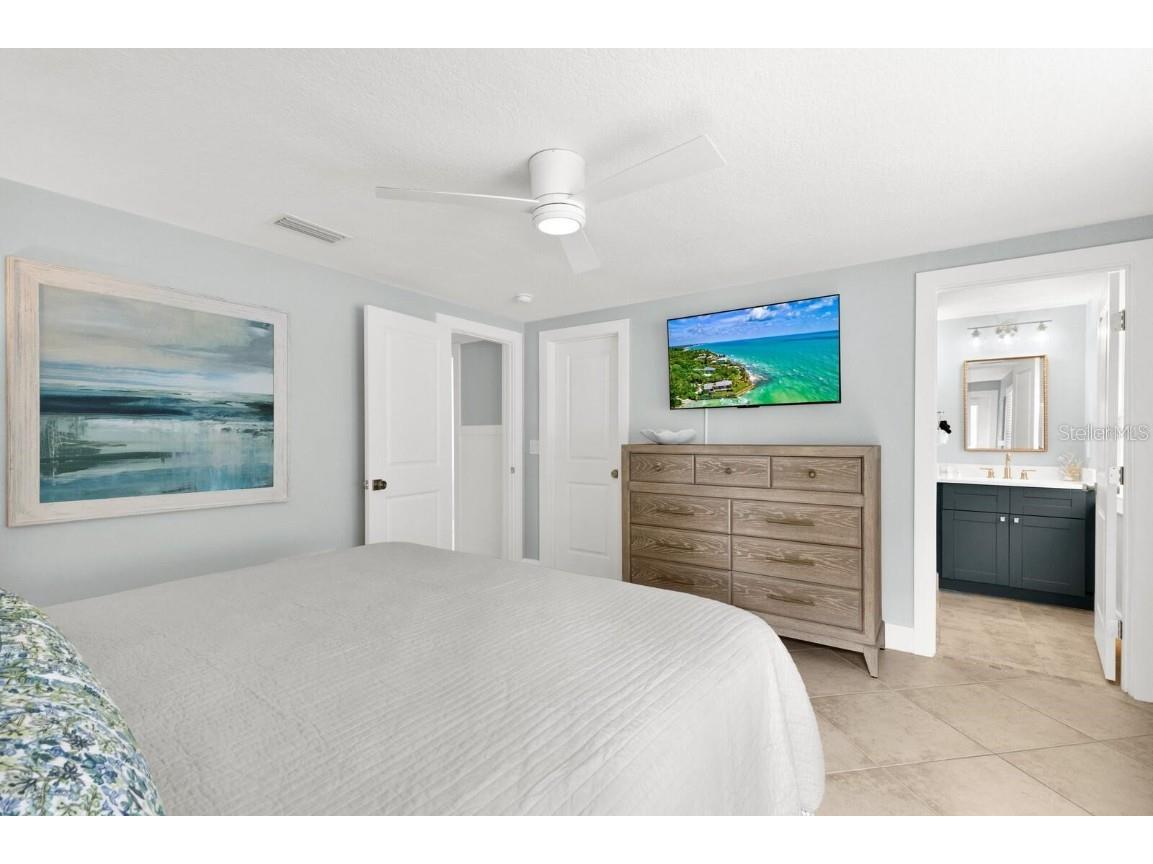 6201 Holmes Boulevard Holmes Beach FL 34217 A4675506 image20