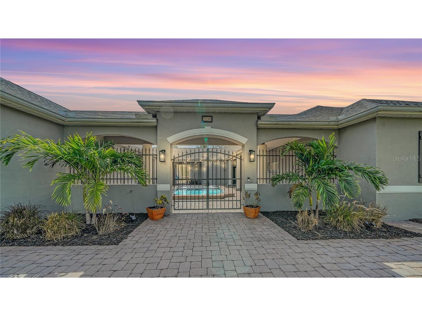 6201 Saddle Oak Trail Sarasota FL 34241 A4571282 image1