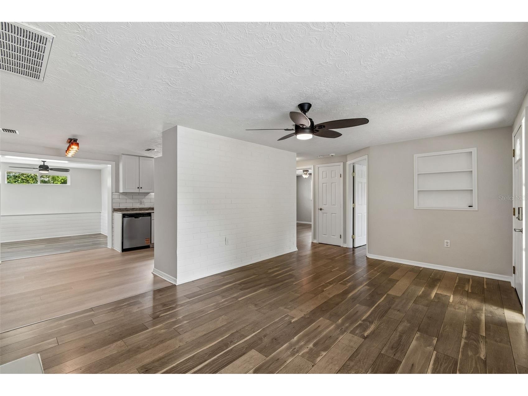 6201 Silver Drive New Port Richey FL 34653 TB8495411 image12