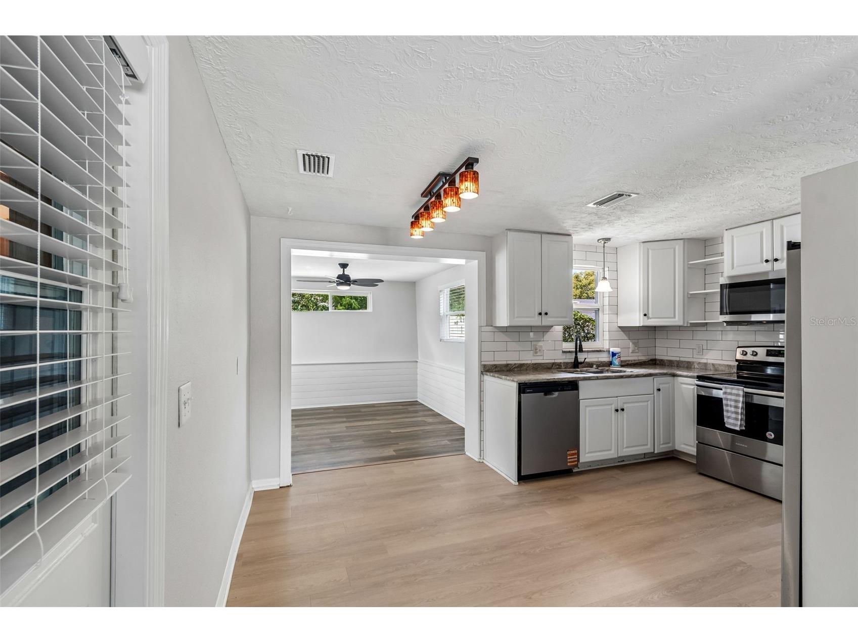 6201 Silver Drive New Port Richey FL 34653 TB8495411 image15