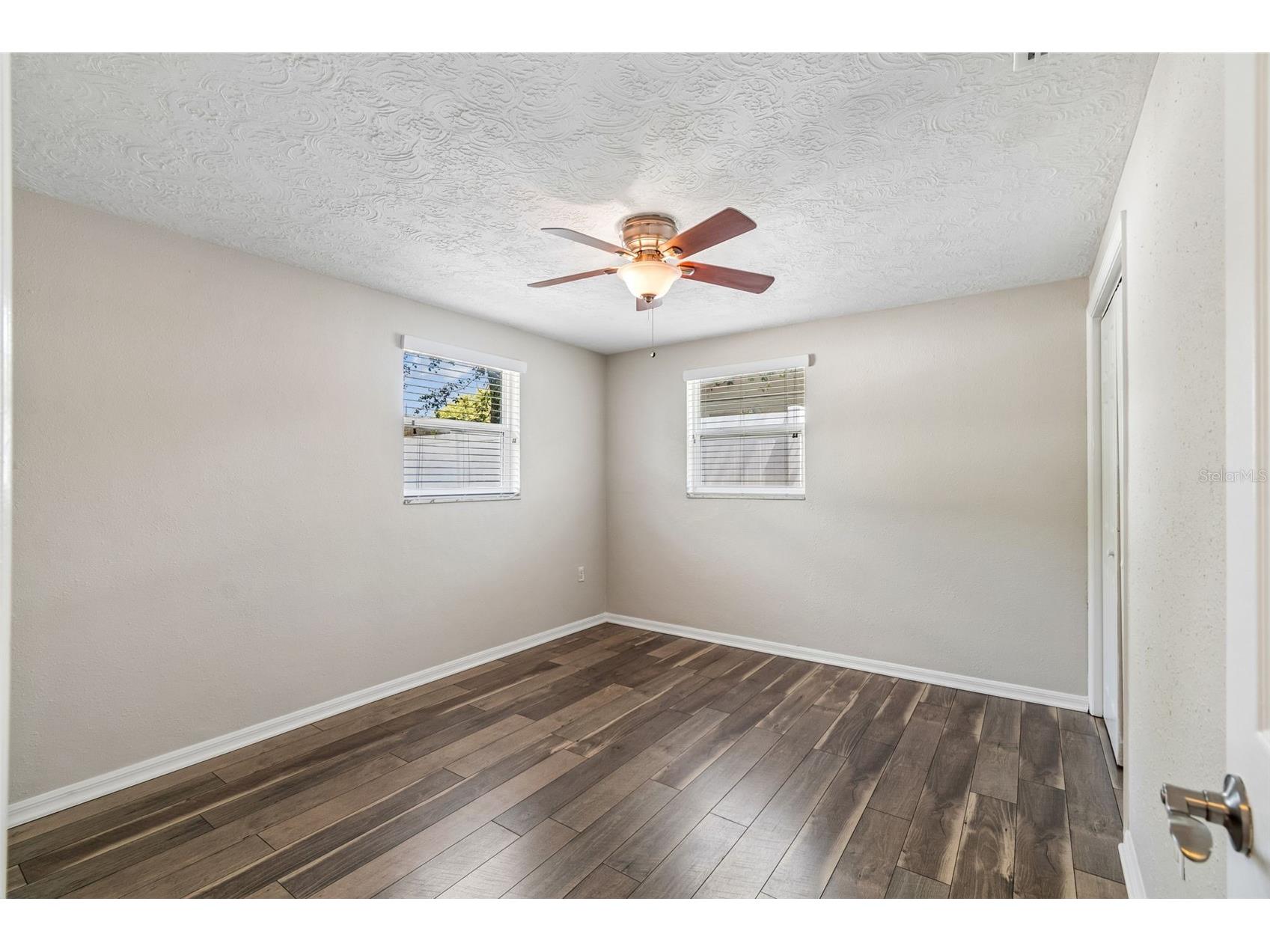 6201 Silver Drive New Port Richey FL 34653 TB8495411 image35