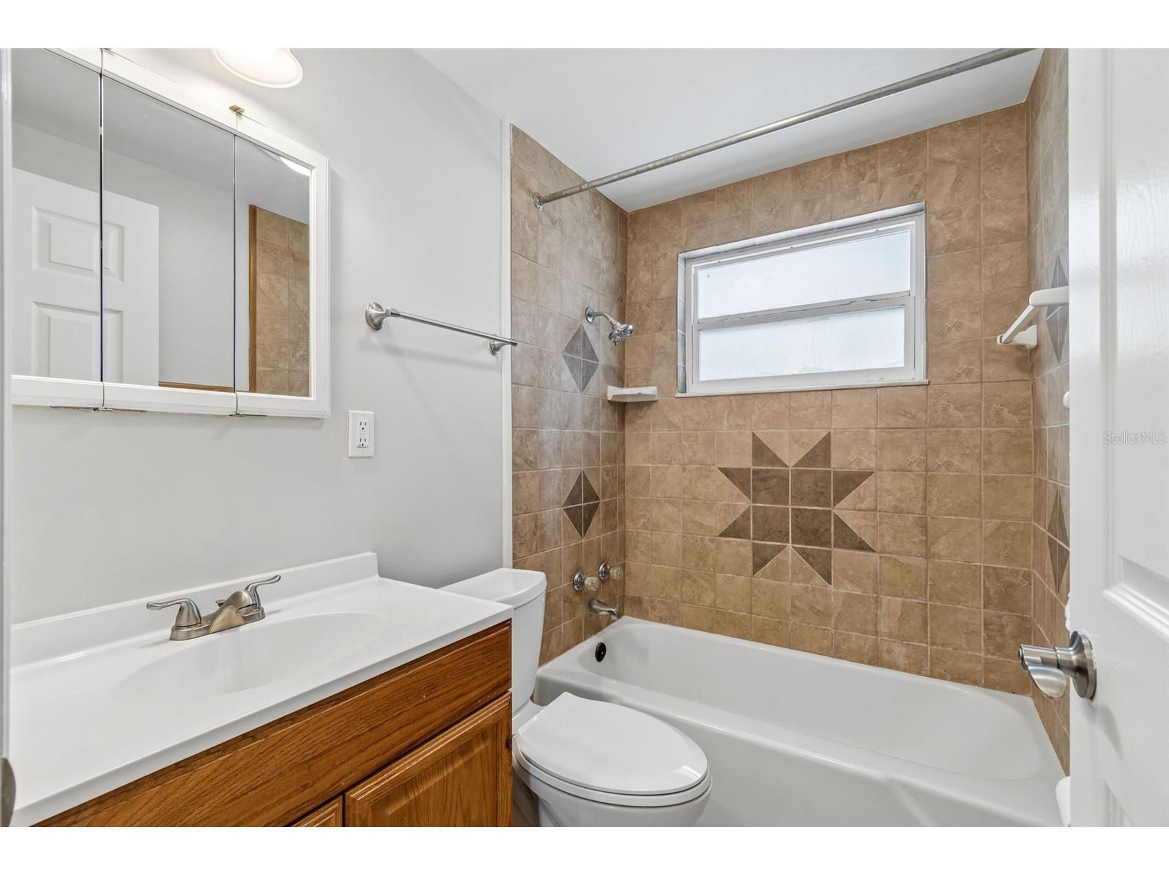 6201 Silver Drive New Port Richey FL 34653 TB8495411 image39