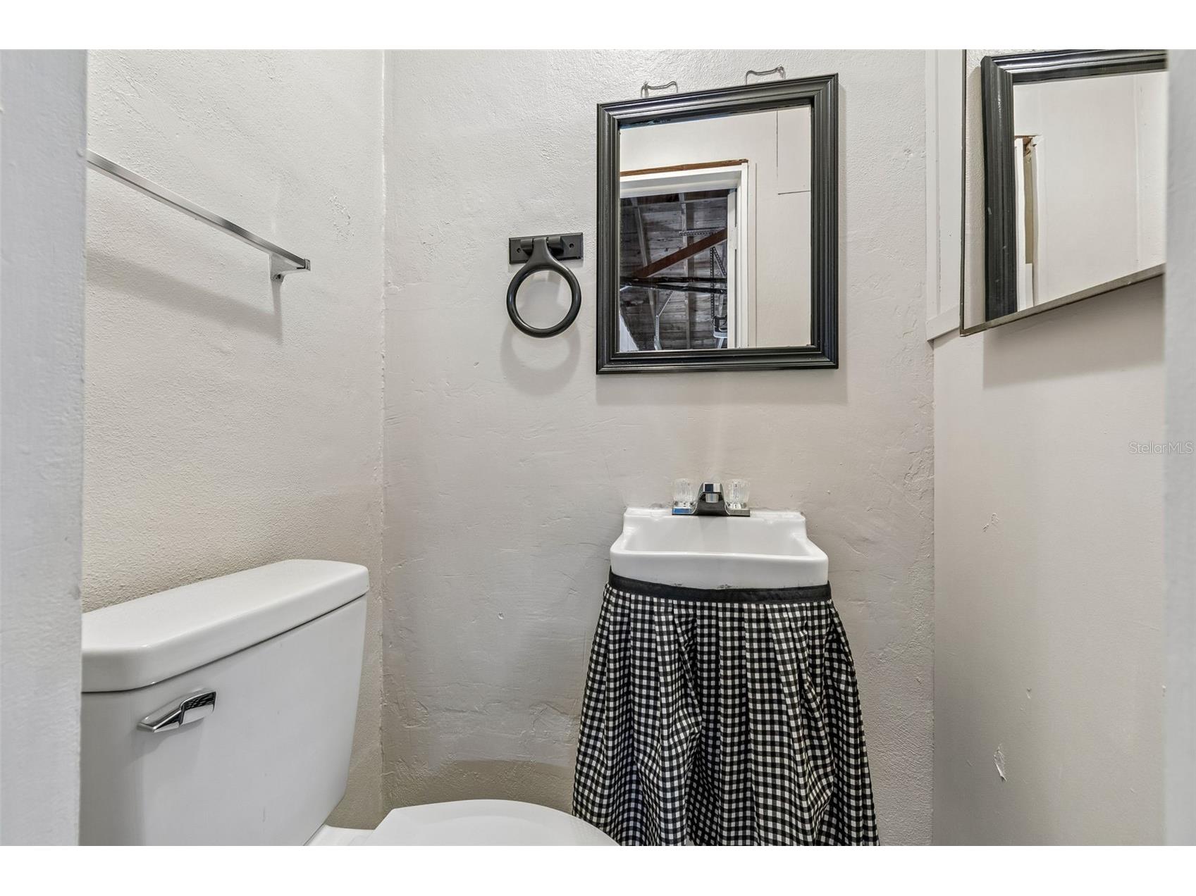 6201 Silver Drive New Port Richey FL 34653 TB8495411 image44
