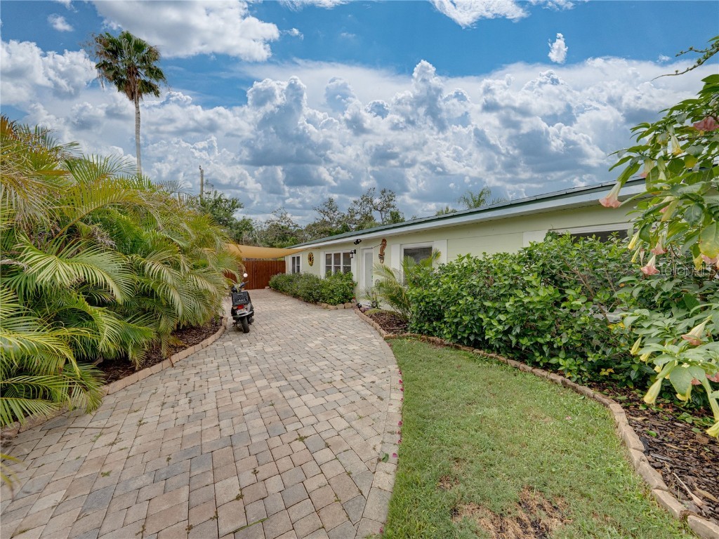 6202 7th Avenue S Gulfport FL 33707 TB8392318 image27