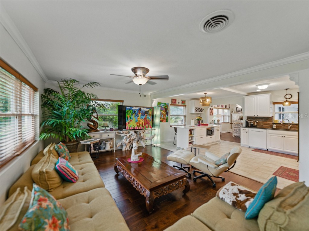 6202 7th Avenue S Gulfport FL 33707 TB8392318 image7