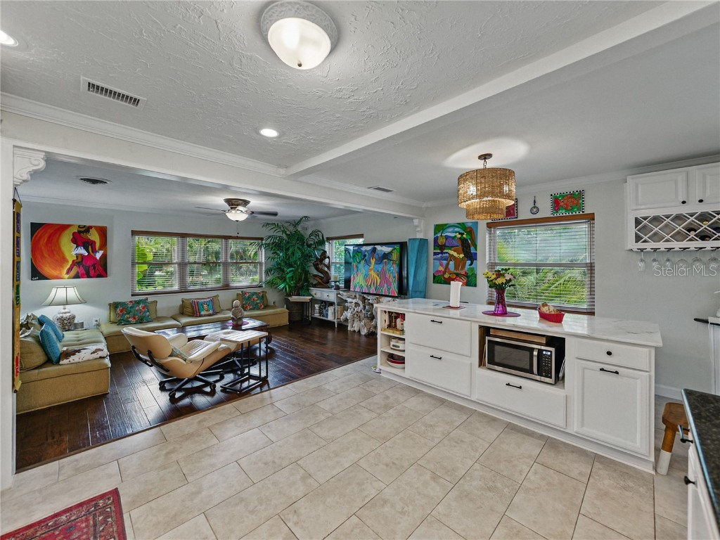 6202 7th Avenue S Gulfport FL 33707 TB8392318 image9