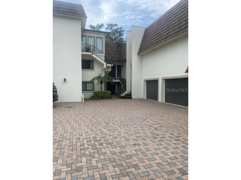 6202 Masters Boulevard #102 Orlando FL 32819 - BUTLER CHAIN OF LAKES W7857293 image1