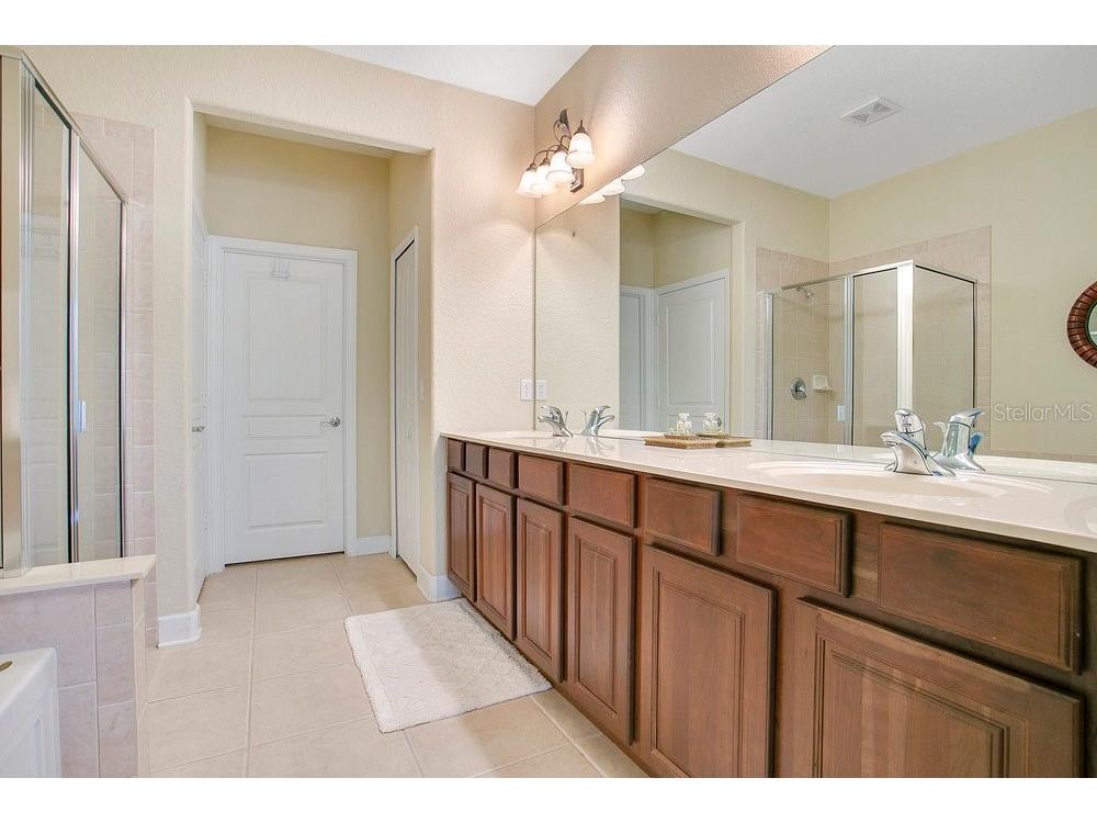 6202 Miramonte Drive #101 Orlando FL 32835 O6367214 image16