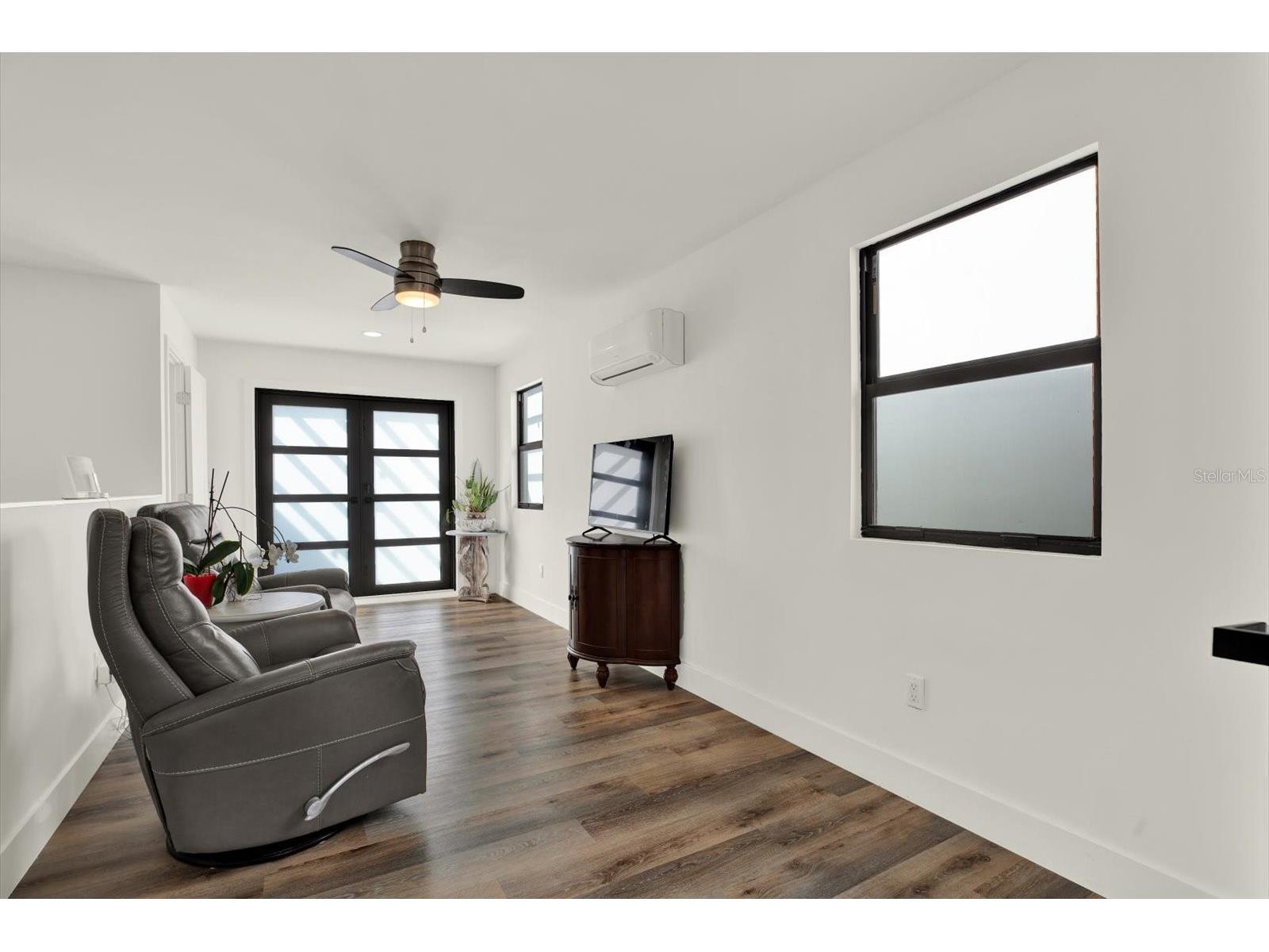 6203 64th Way N Pinellas Park FL 33781 TB8475402 image35