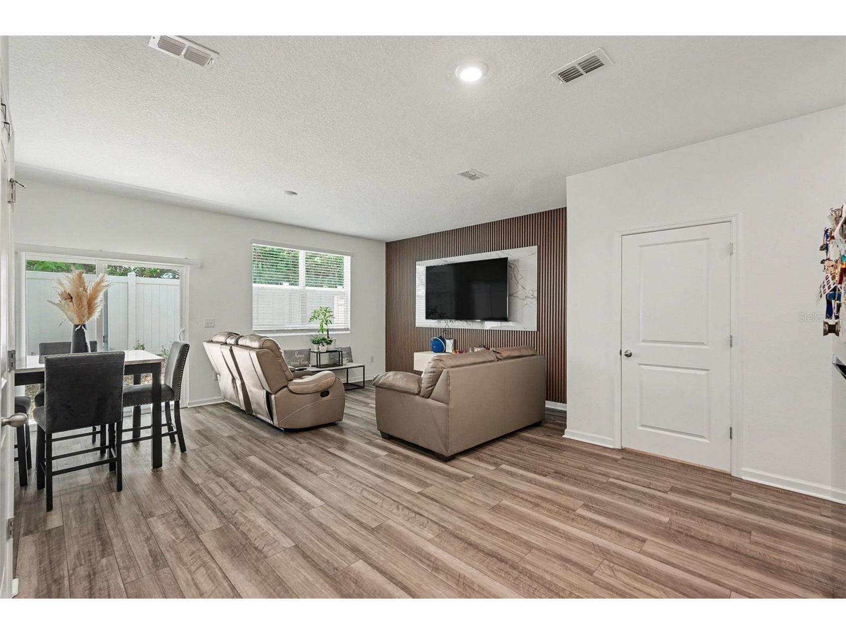 6203 Daerr Ridge Street Zephyrhills FL 33542 TB8494188 image12