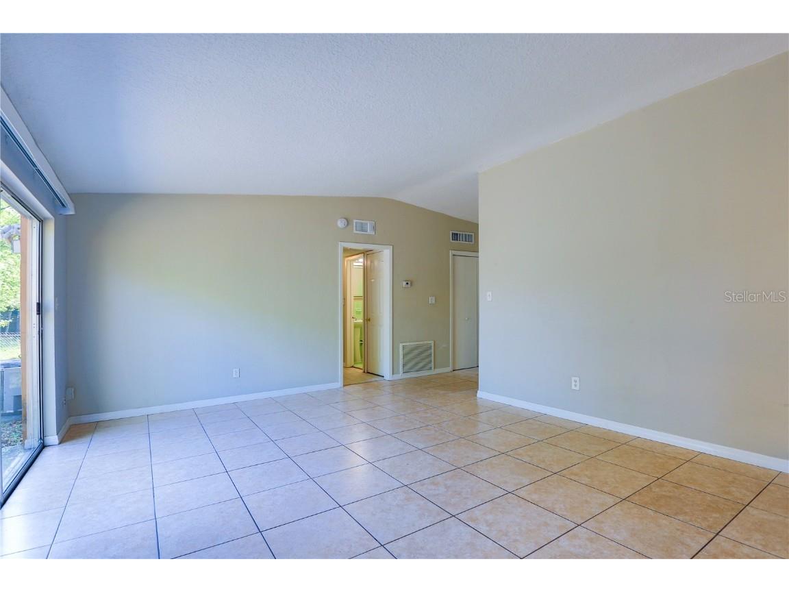 6203 Forest Grove Boulevard Orlando FL 32808 O6362803 image7