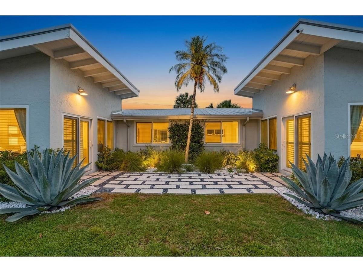 6203 Holmes Boulevard Holmes Beach FL 34217 A4699847 image2