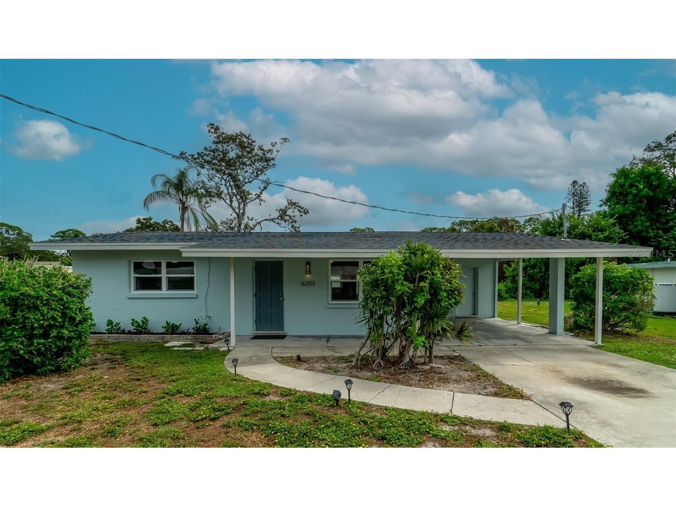 6203 Rodgers Avenue Sarasota FL 34231 A4580481 image1