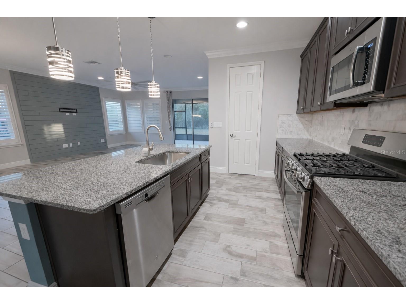 6204 Colmar Place Apollo Beach FL 33572 TB8453969 image53
