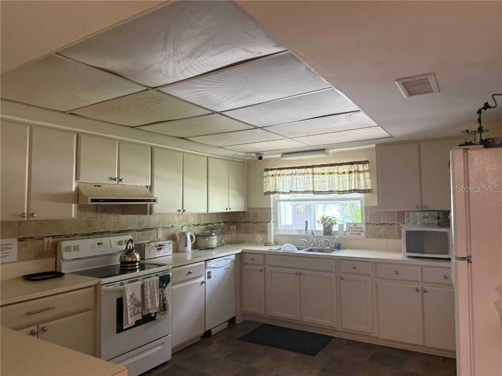 6204 Knotty Pine Drive SE Winter Haven FL 33884 P4935440 image46