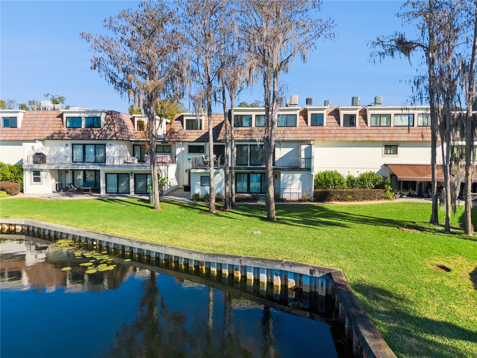 6204 Masters Boulevard #202 Orlando FL 32819 - BUTLER CHAIN OF LAKES O6378111 image4