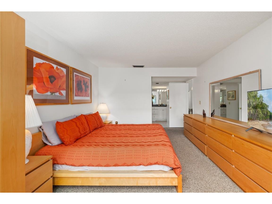 6204 Midnight Pass Road #201 Sarasota FL 34242 A4652172 image16