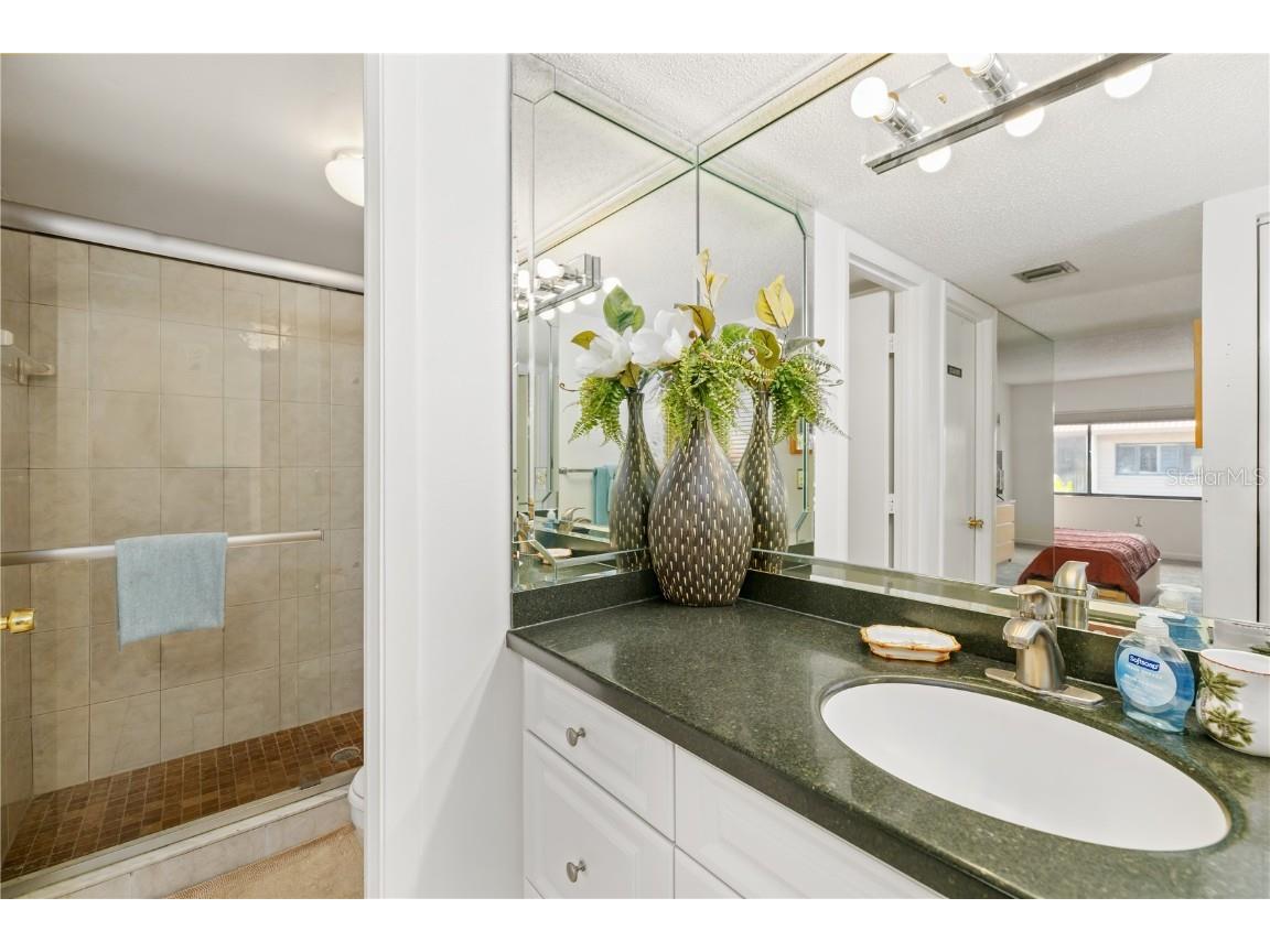 6204 Midnight Pass Road #201 Sarasota FL 34242 A4652172 image19