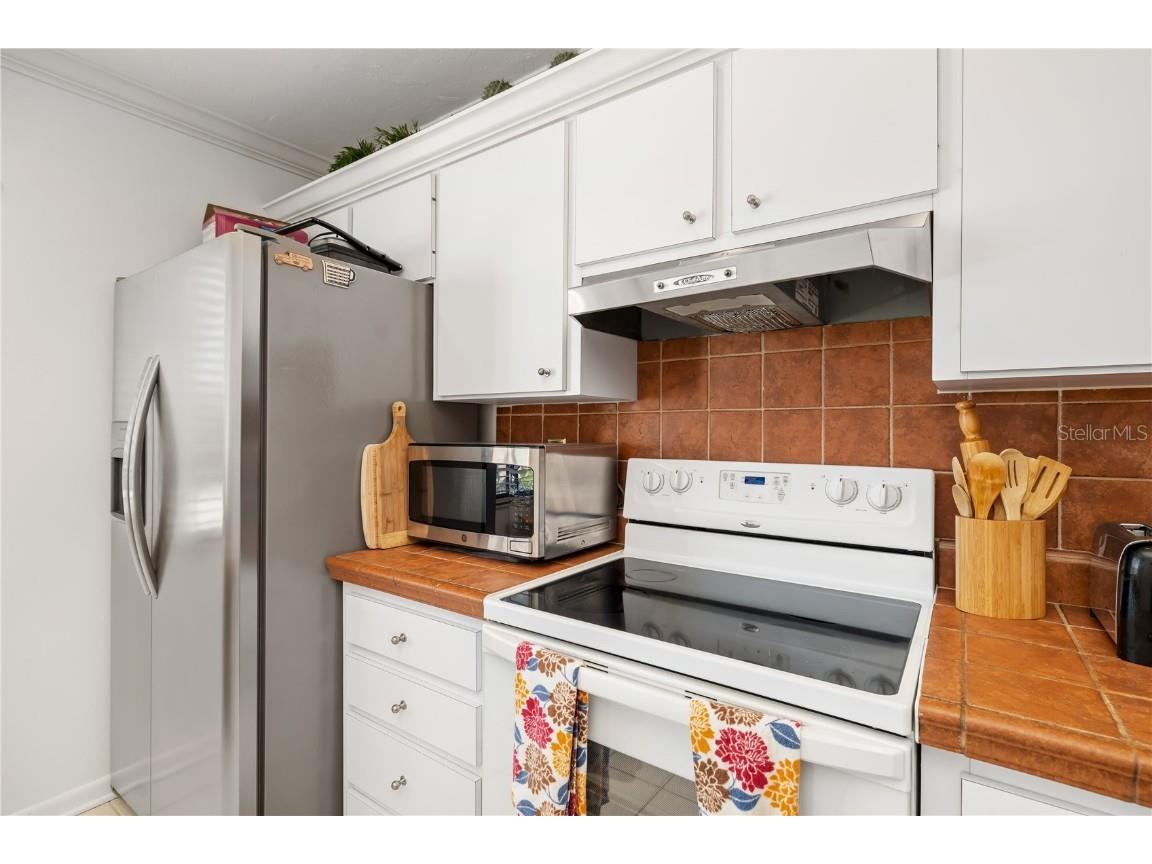 6204 Midnight Pass Road #201 Sarasota FL 34242 A4652172 image27