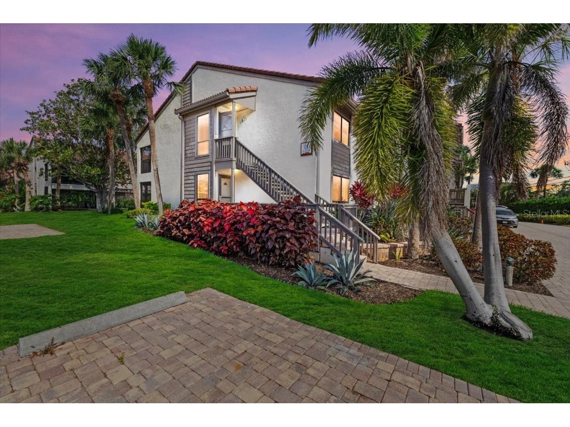 6204 Midnight Pass Road #201 Sarasota FL 34242 A4652172 image37