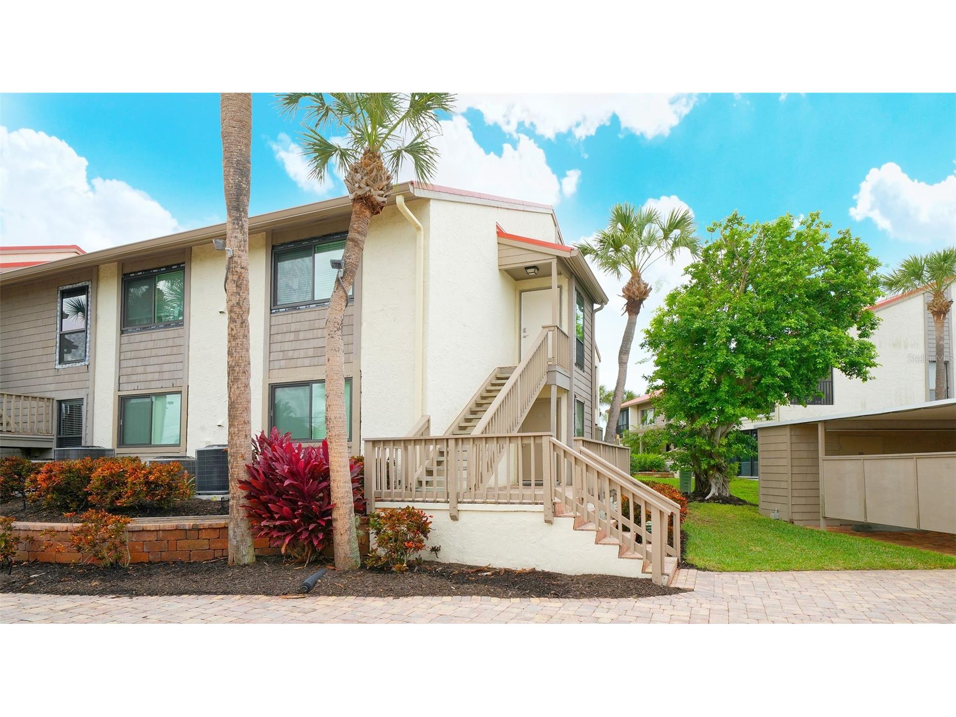 6204 Midnight Pass Road #205 Sarasota FL 34242 A4676979 image2