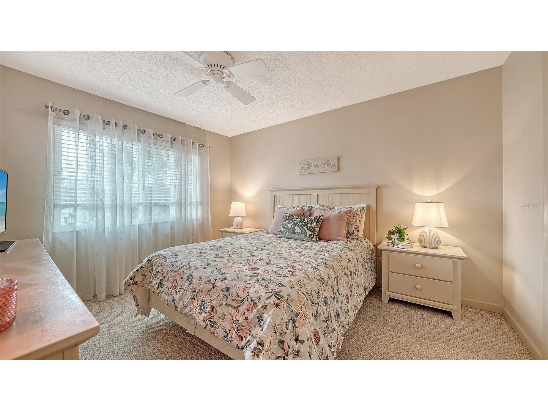 6204 Midnight Pass Road #205 Sarasota FL 34242 A4676979 image27