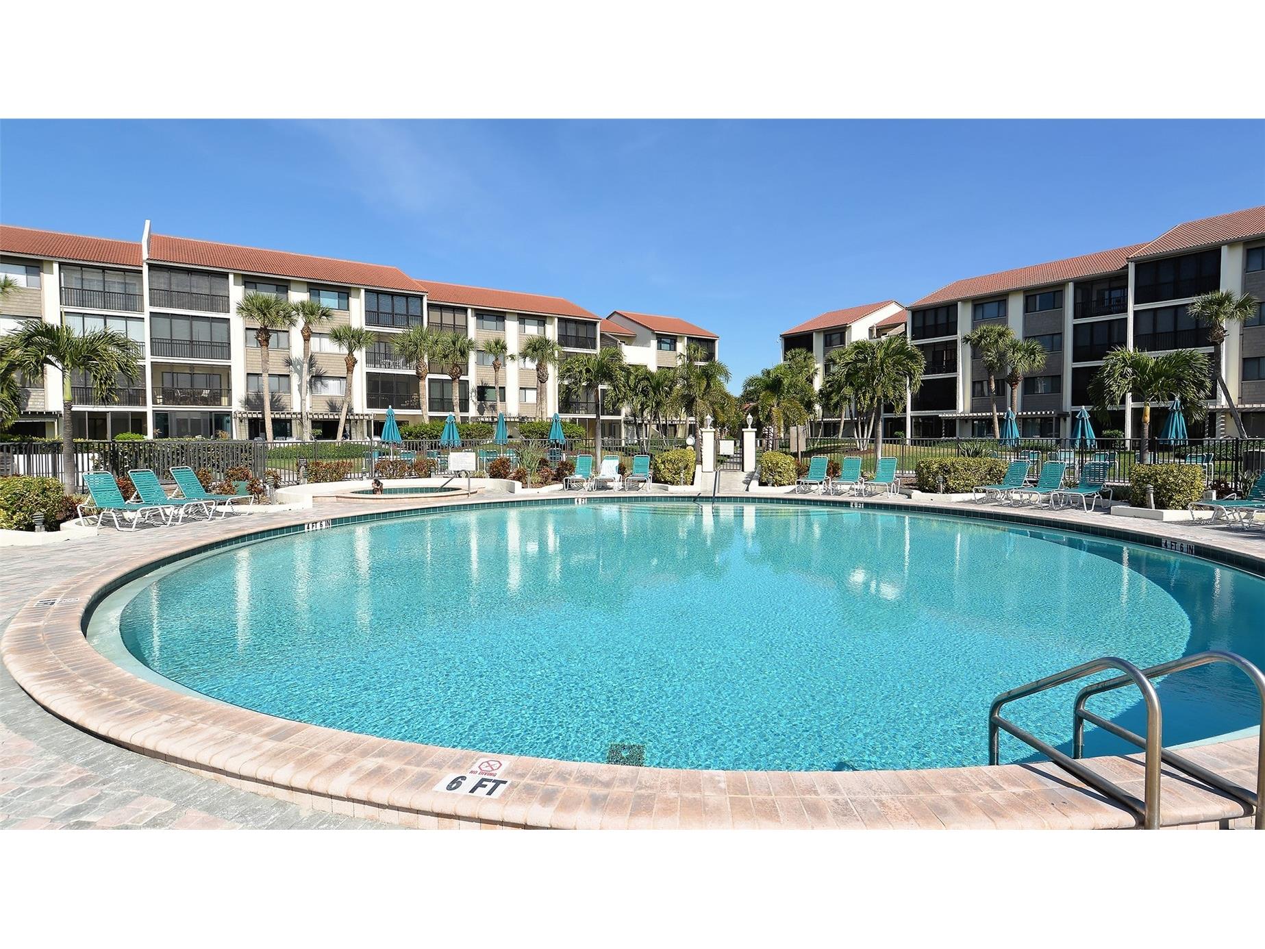 6204 Midnight Pass Road #205 Sarasota FL 34242 A4676979 image35