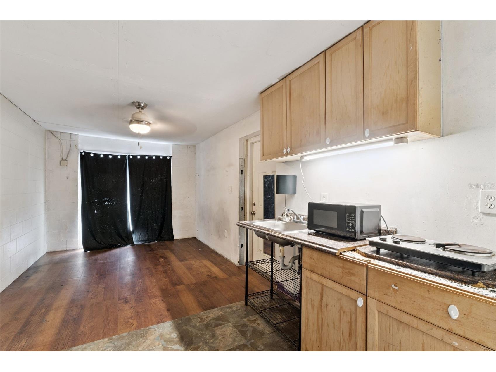 6204 Oakcrest Circle Orlando FL 32808 O6398995 image14
